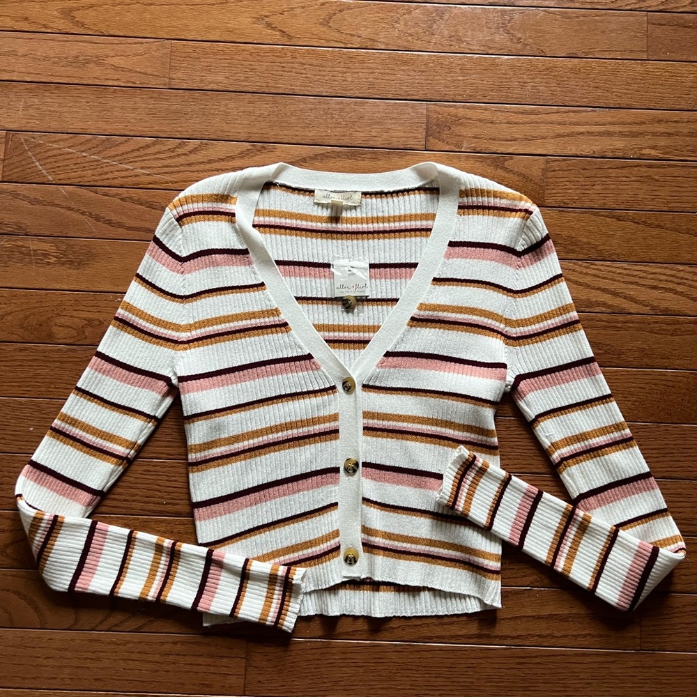Stripped cropped ribbed cardigan